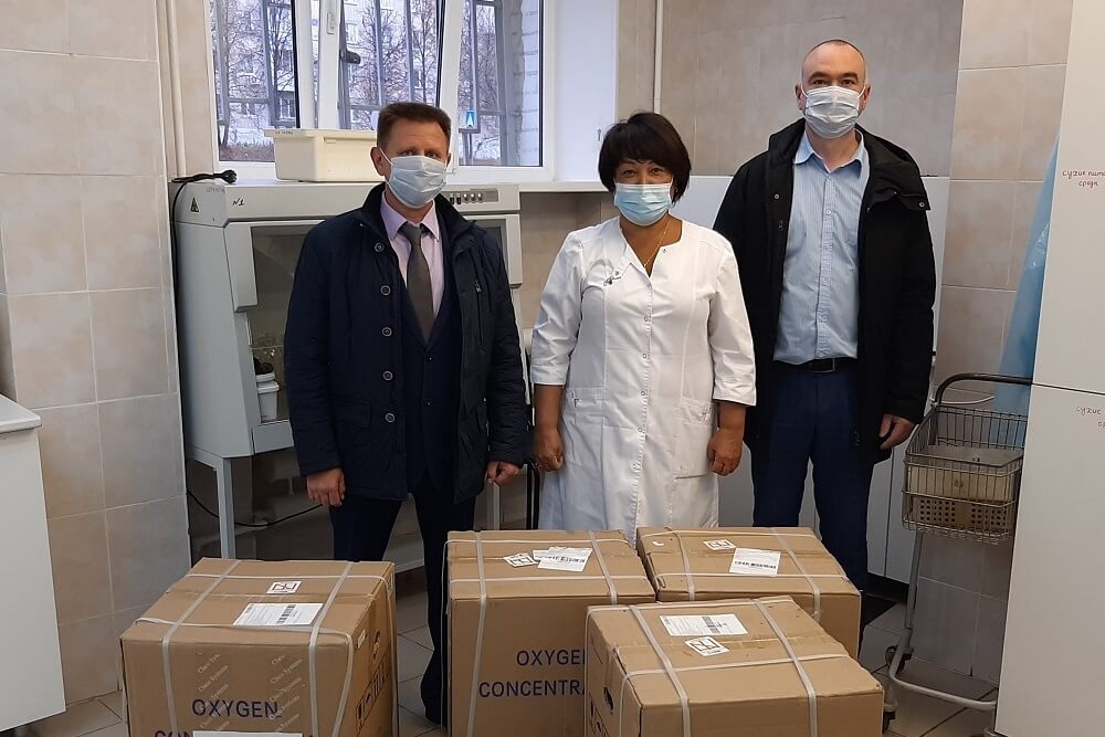 БФ «Синара» закупил партию кислородных концентраторов для ковидного отделения городской больницы Златоуста