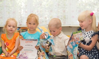 Юные художники из Полевского получили награды от БФ «Синара»