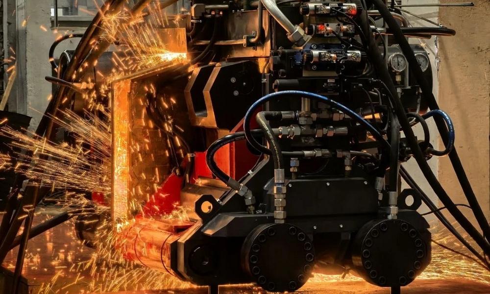 СТМ и «Акрон Холдинг» разработали новую технологию мобильной стыковой сварки рельсов для высокоскоростных магистралей