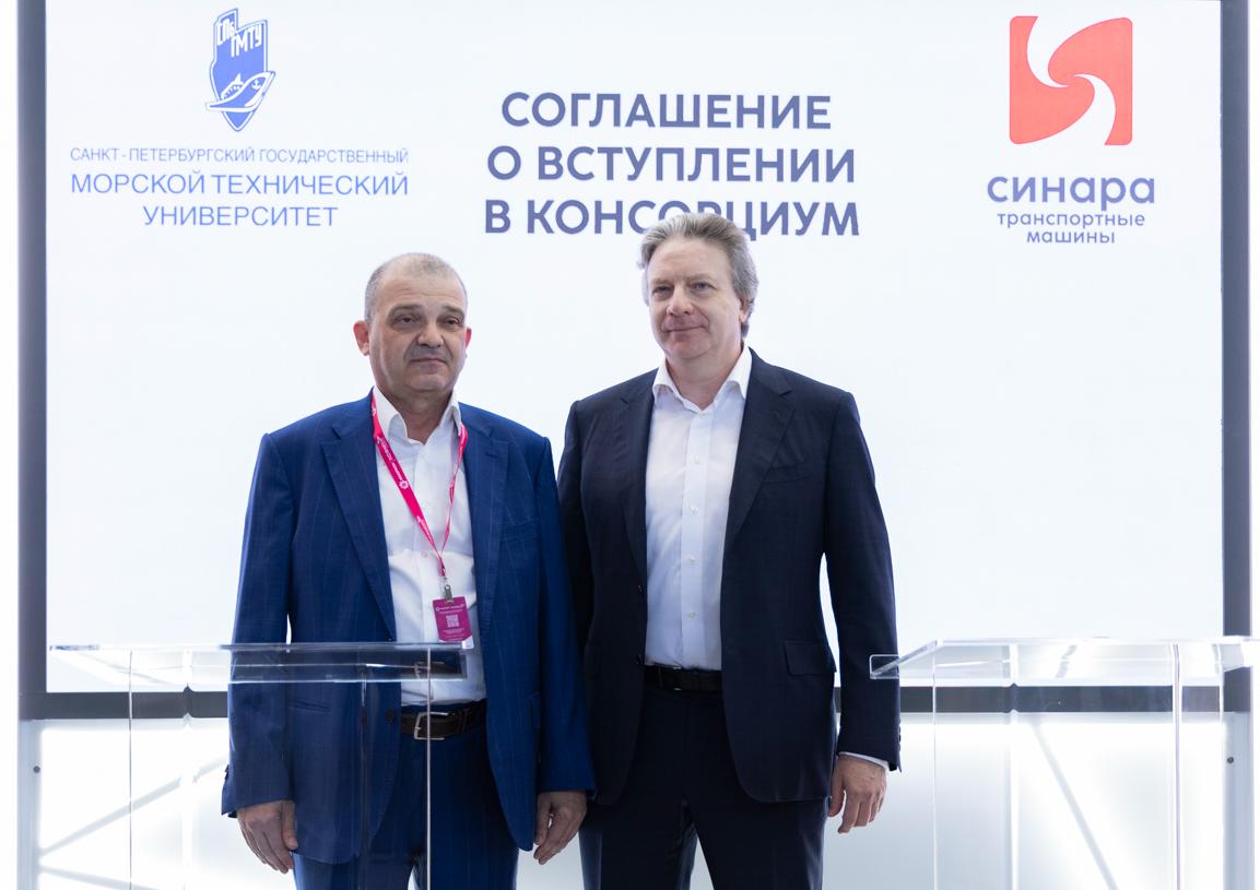 На ИННОПРОМ-2026 СТМ, СПбГМТУ и УрГУПС договорились о совместном развитии лазерных и аддитивных технологий