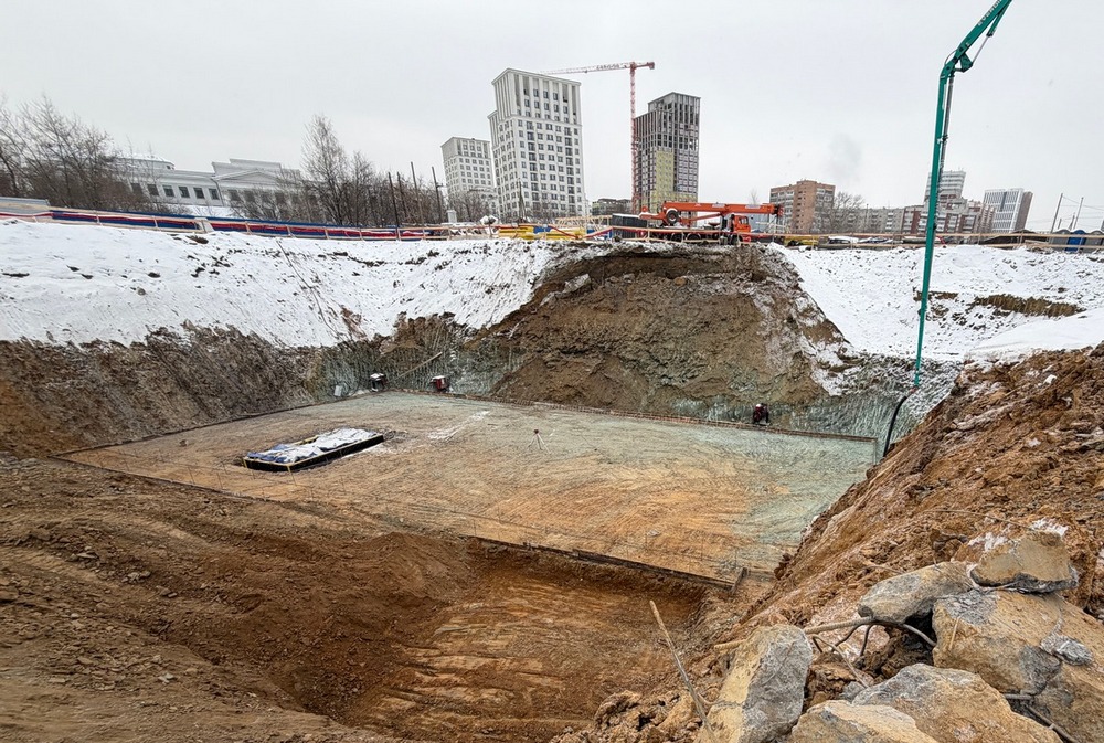 «Синара-Девелопмент» начала заливку фундамента первого дома в квартале «Тихий центр»