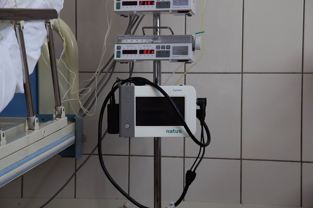 Калужская областная клиническая детская больница получила нейромонитор для измерения внутричерепного давления и температуры головного мозга