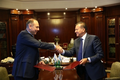 «Синара - Транспортные Машины» и «Газпром газомоторное топливо» развивают стратегическое сотрудничество