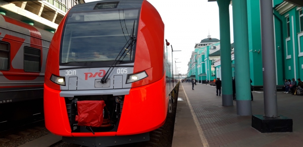 Двухсистемная «Ласточка» полетела в Сибирь Двухсистемная «Ласточка» полетела в Сибирь